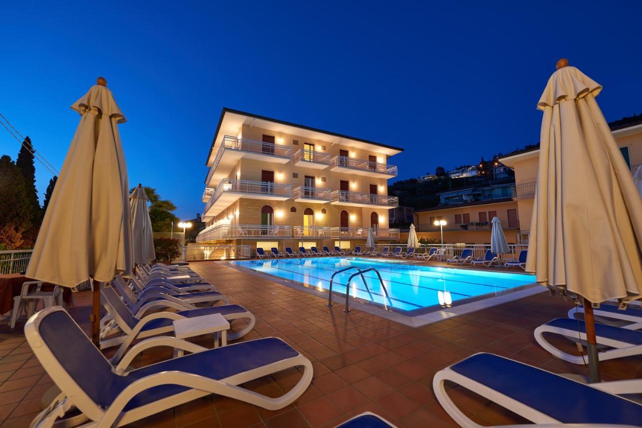 Hotel Benacus Torri Del Benaco Exterior photo